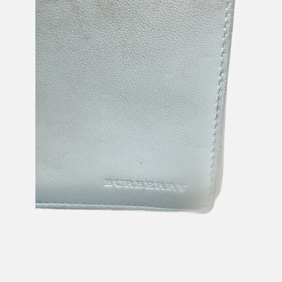 Burberry Baby Blue Leather Wallet with Nova Check Interior - Picture 3 of 9
